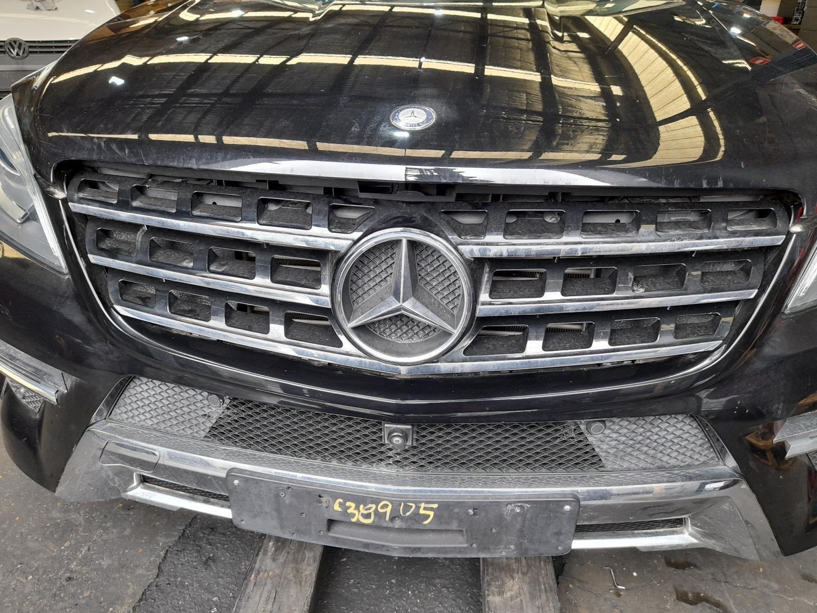 View Auto part Grille Mercedes M Class 2014