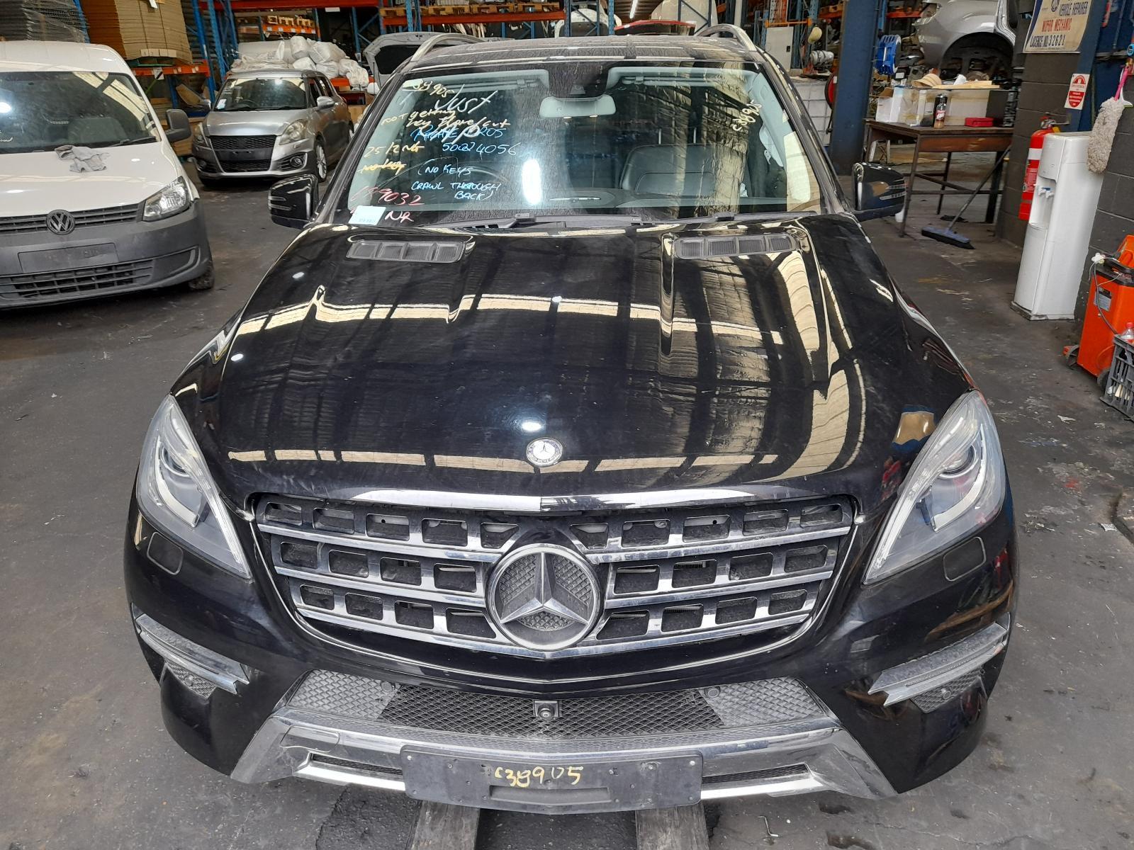 View Auto part Bonnet Mercedes M Class 2014