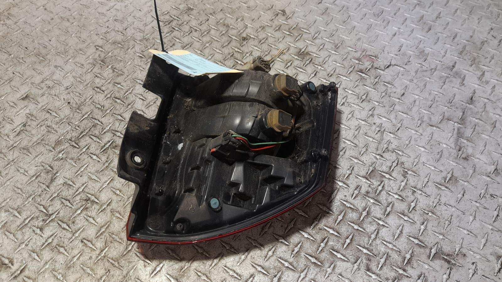 View Auto part Right Taillight Jeep Compass 2014