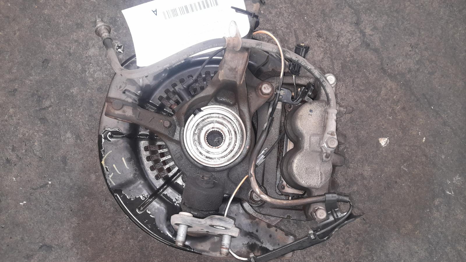 View Auto part Left Front Hub Assembly Toyota Kluger 2012