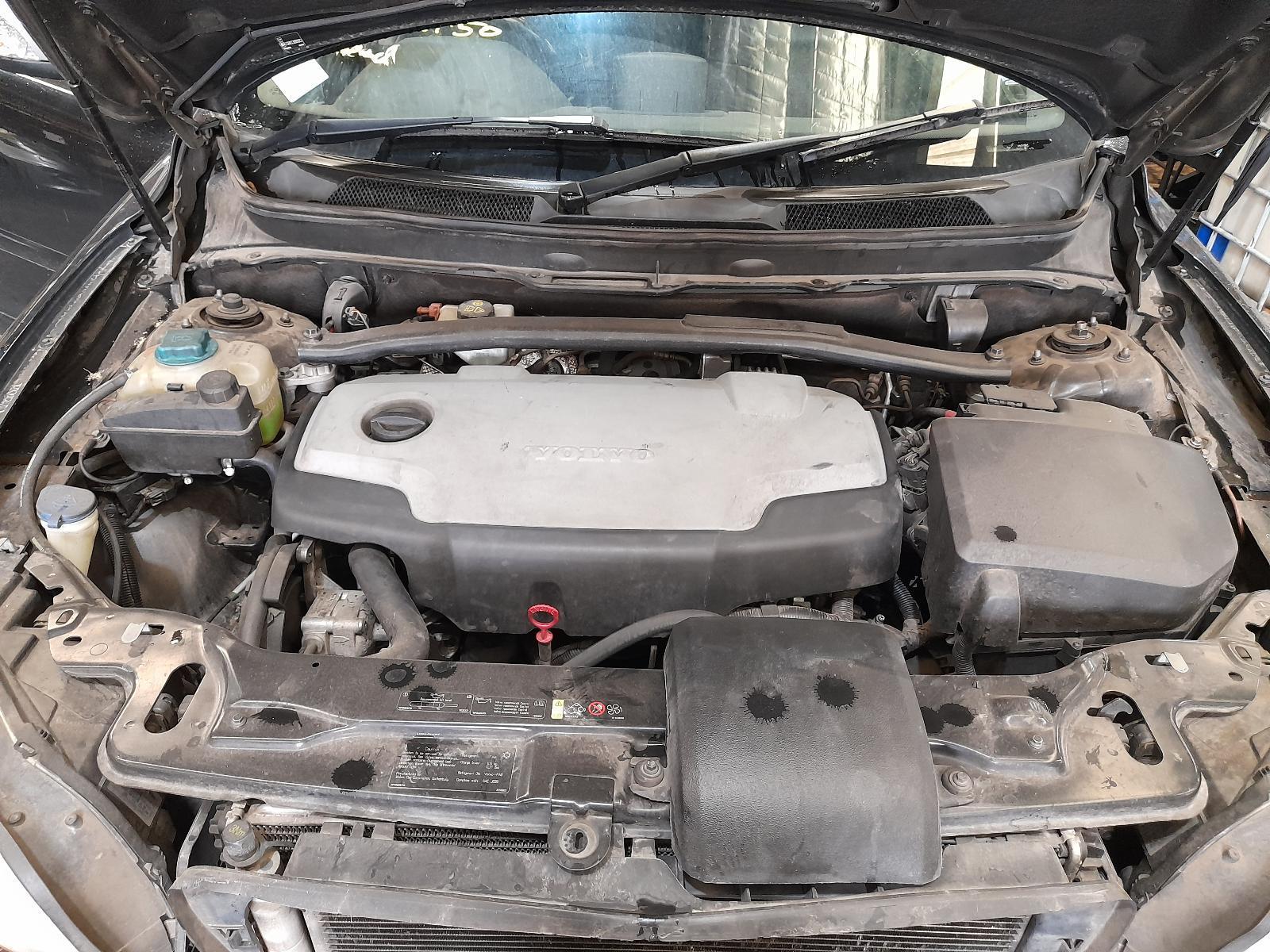 View Auto part Engine Volvo Xc90 2012