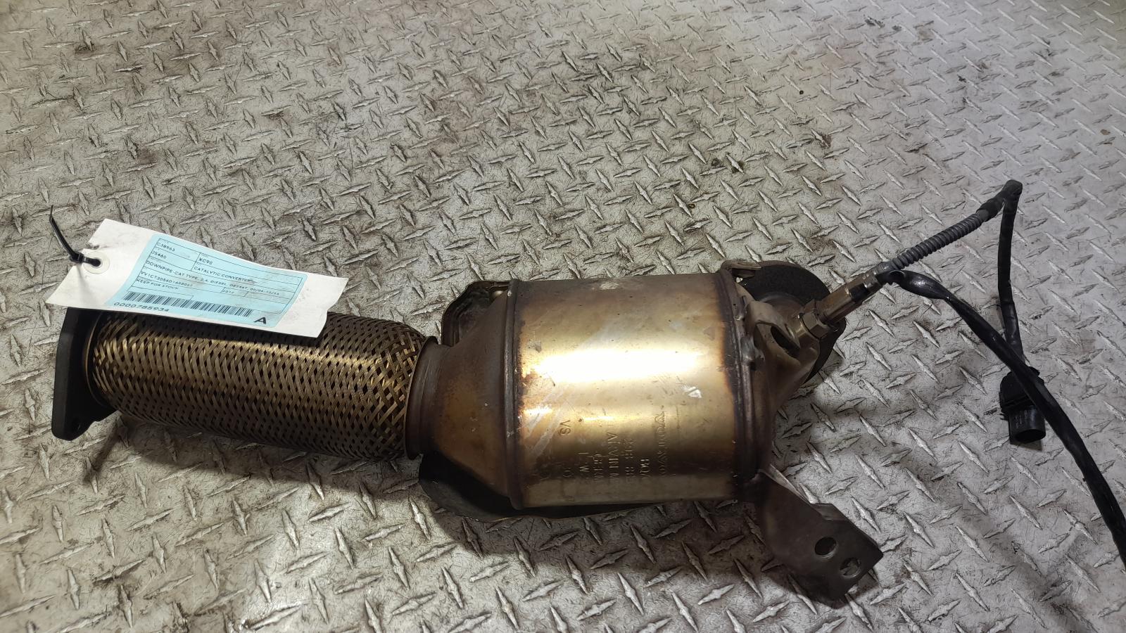 View Auto part Catalytic Converter Volvo Xc90 2012