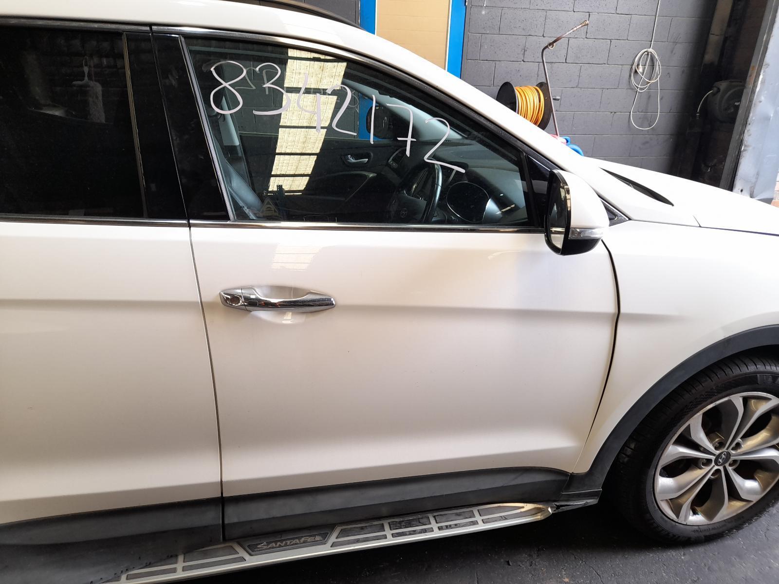 View Auto part Right Front Door Window Hyundai Santa Fe 2014