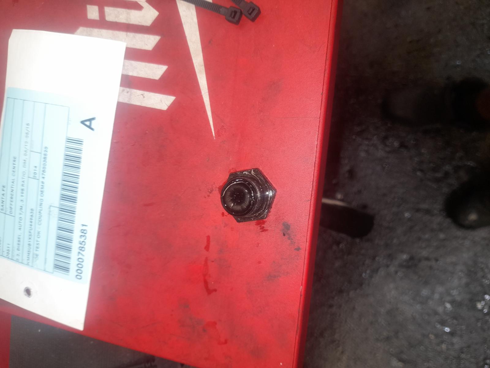 View Auto part Differential Centre Hyundai Santa Fe 2014