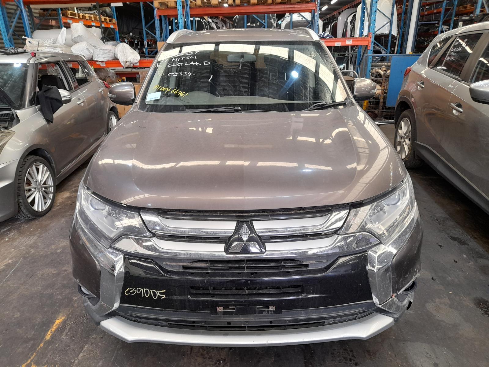 View Auto part Trans/Gearbox Mitsubishi Outlander 2017