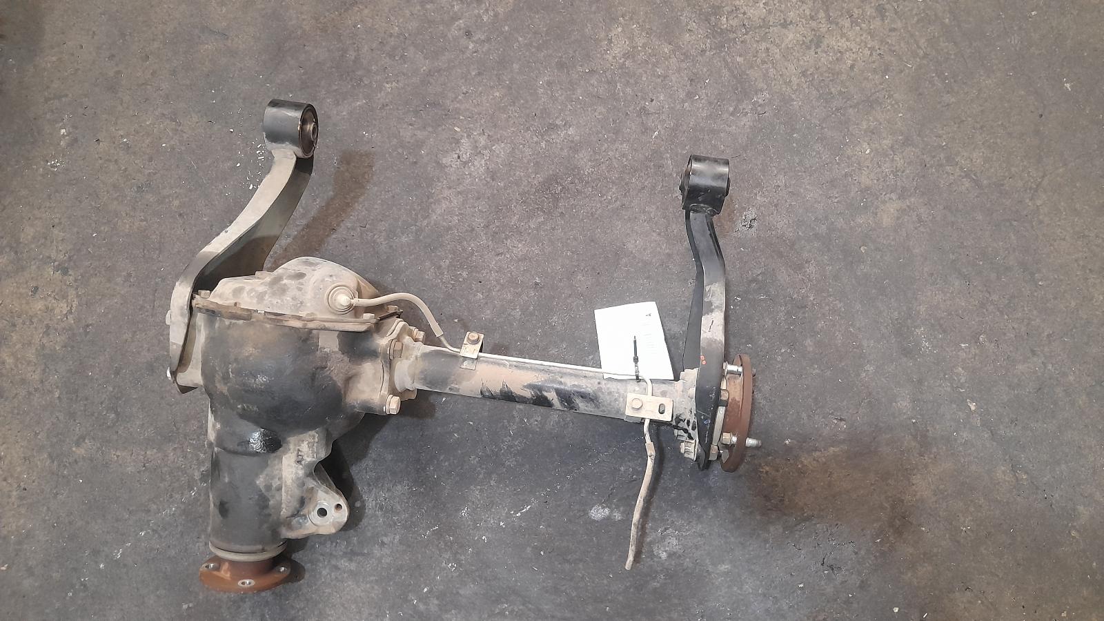 View Auto part Differential Centre Mitsubishi Triton 2017