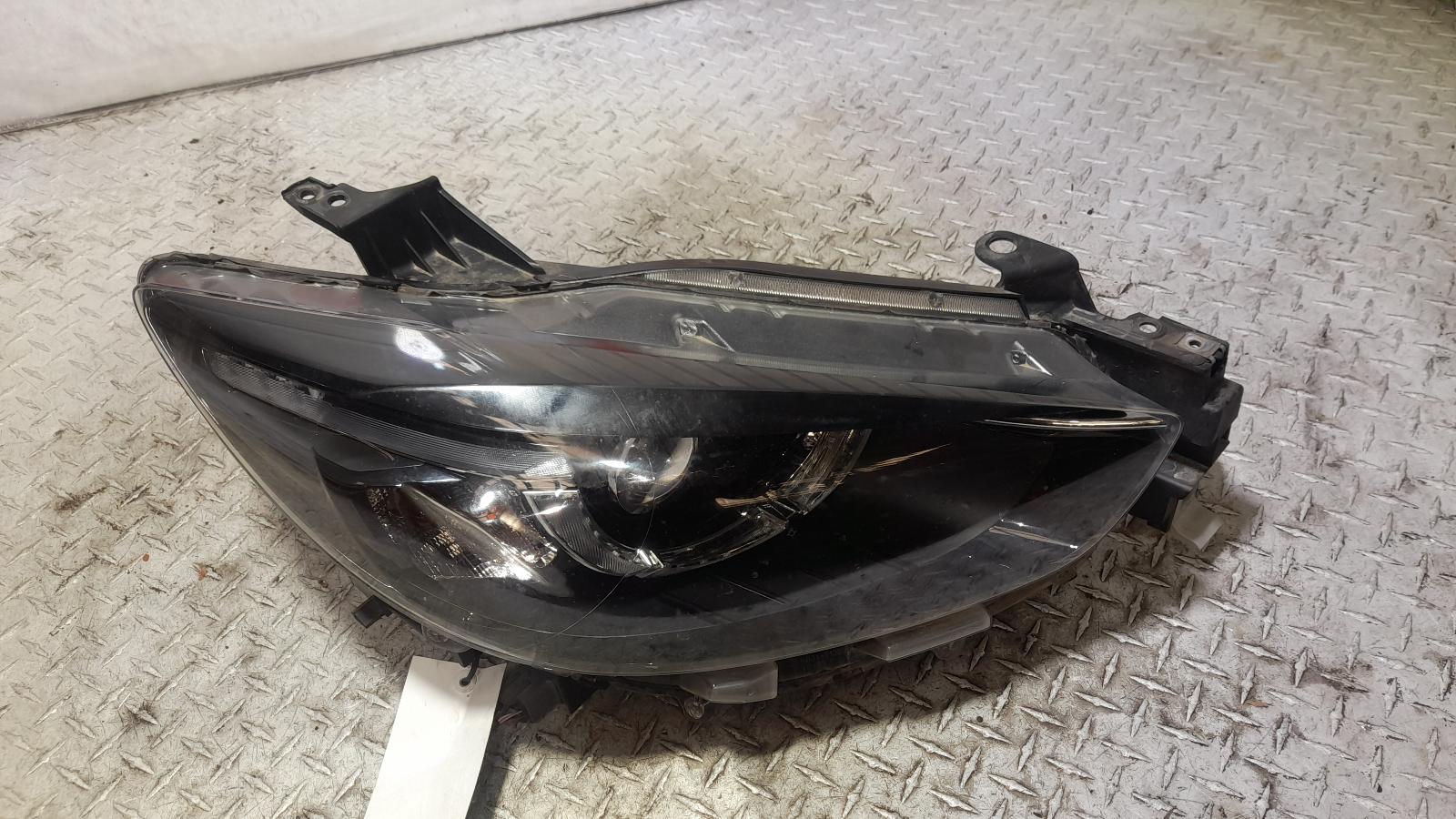 View Auto part Right Headlamp Mazda Cx5 2015