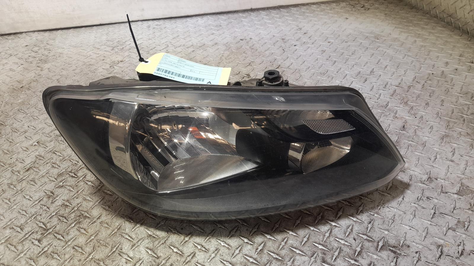View Auto part Right Headlamp Volkswagen Caddy 2014