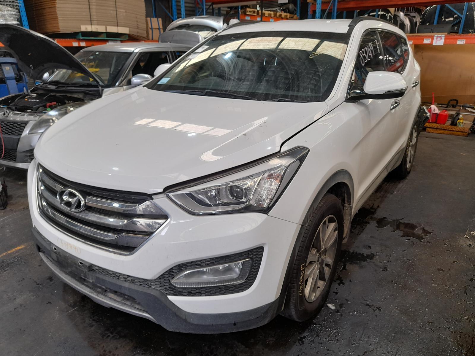 View Auto part Trans/Gearbox Hyundai Santa Fe 2014