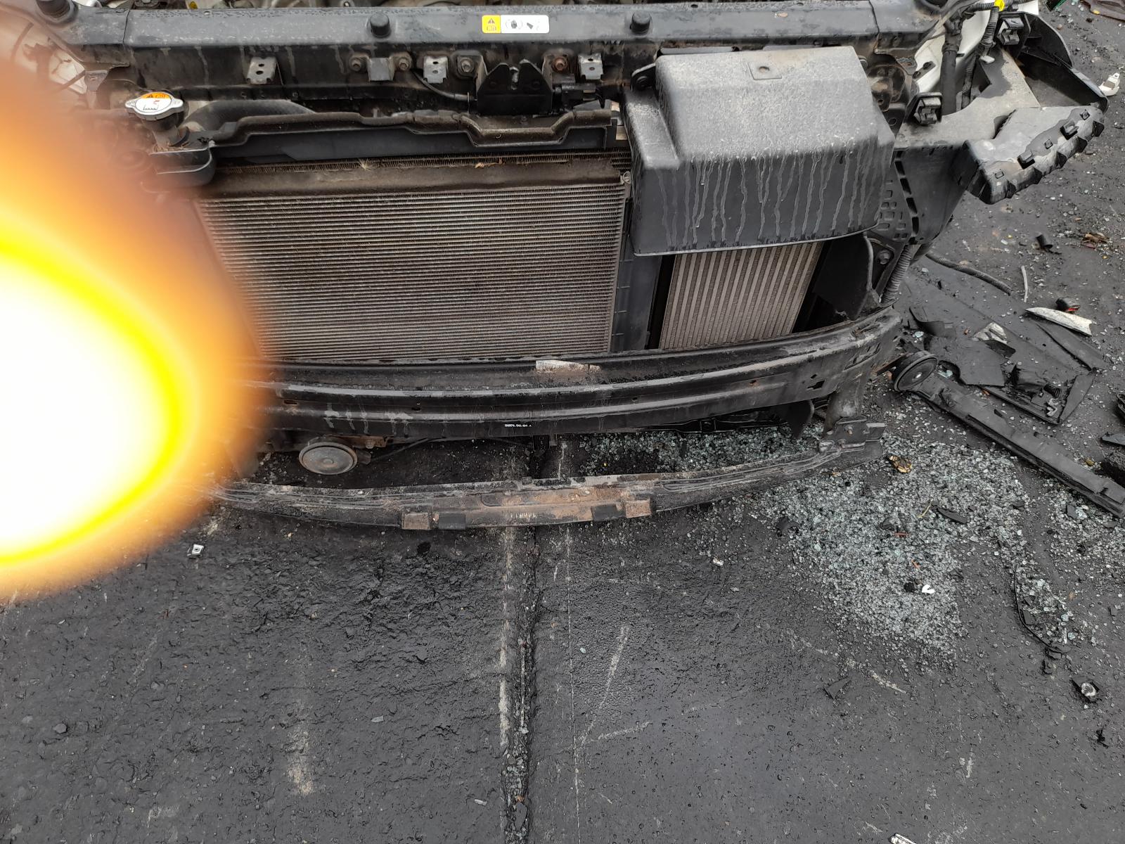 View Auto part F/Bar Reinforc/Brack Hyundai Santa Fe 2014