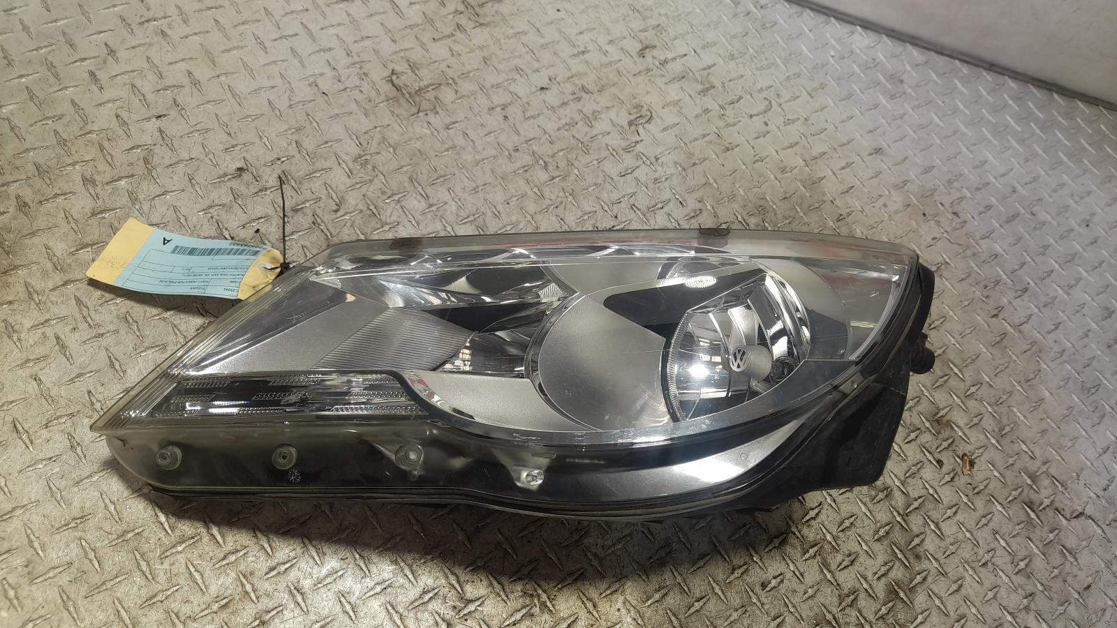 View Auto part Left Headlamp Volkswagen Tiguan 2010