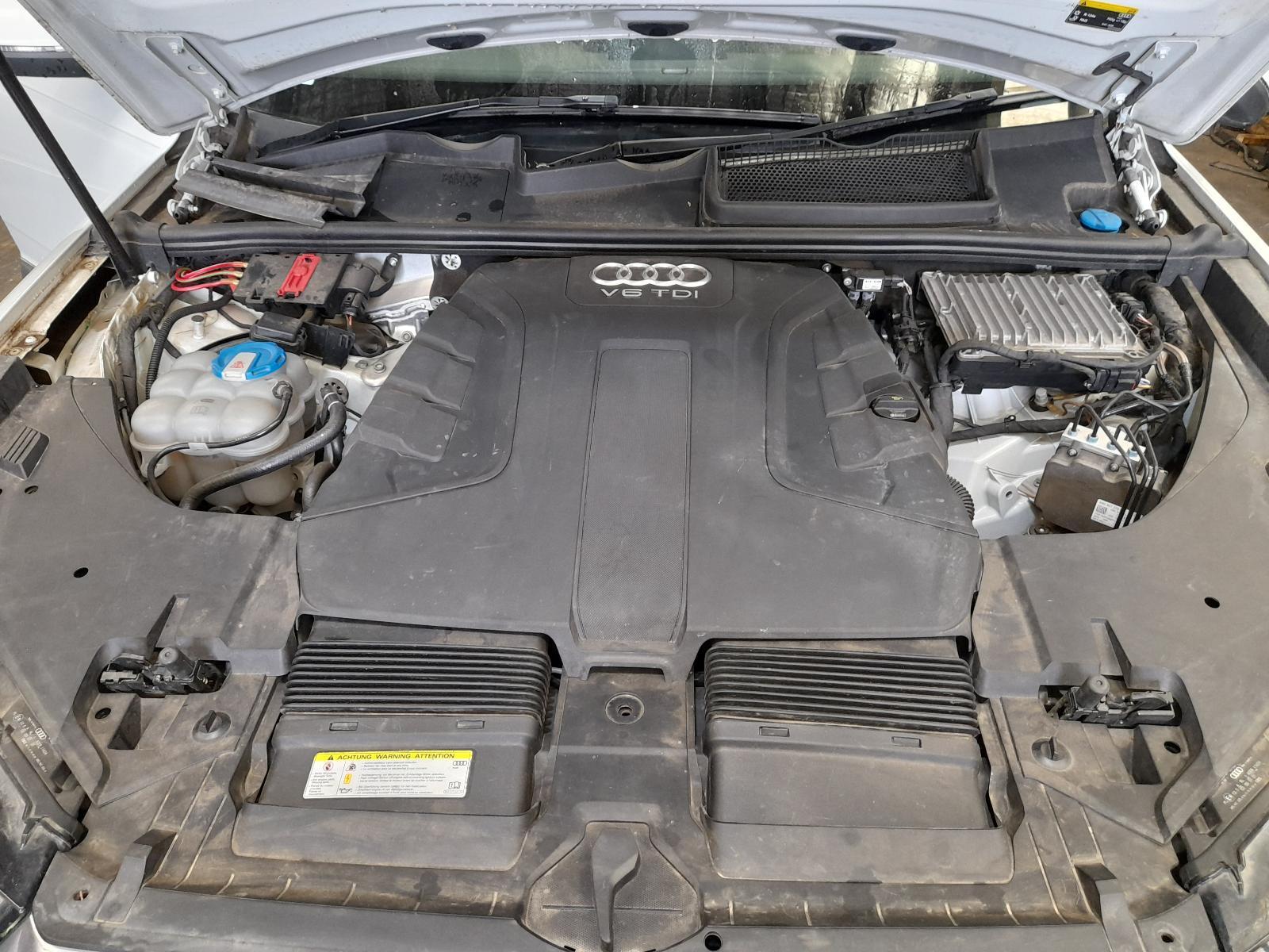 View Auto part Engine Audi Q7 2015