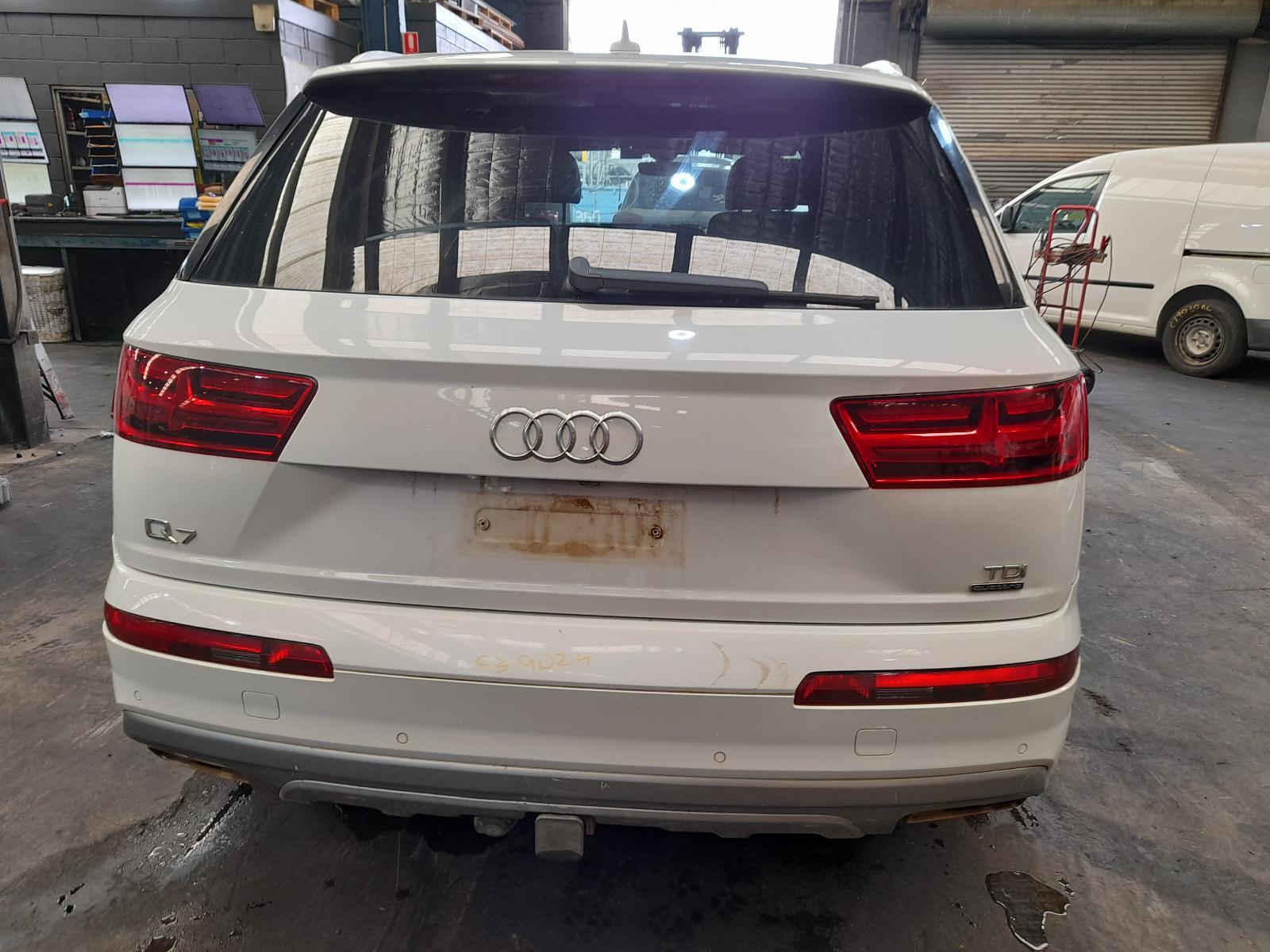 View Auto part Bootlid/Tailgate Audi Q7 2015