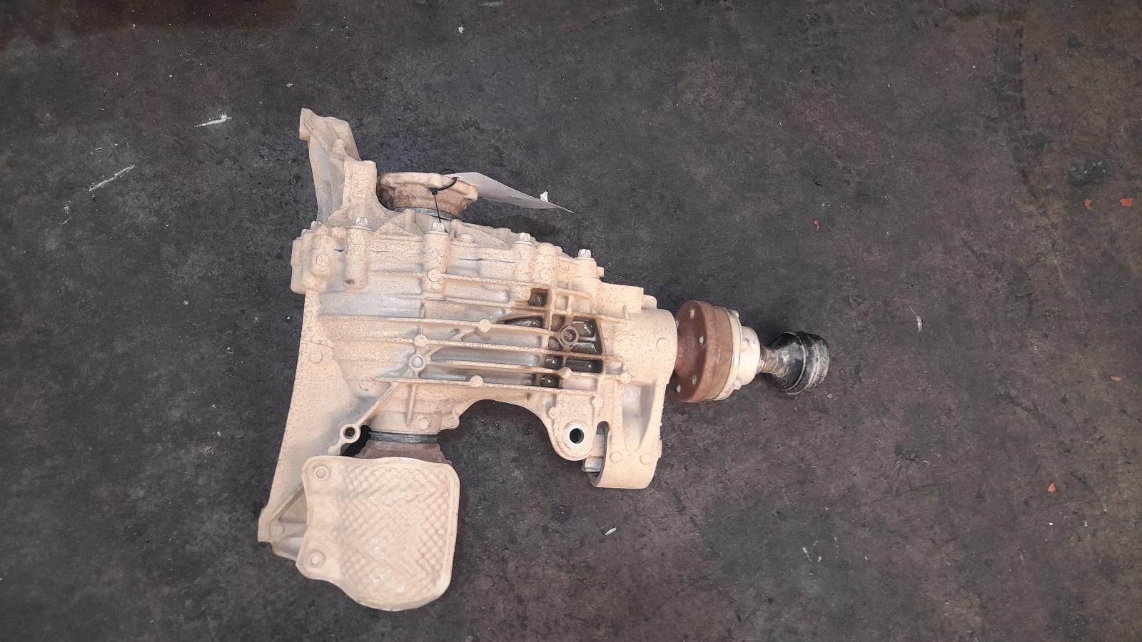 View Auto part Differential Centre Audi Q7 2015