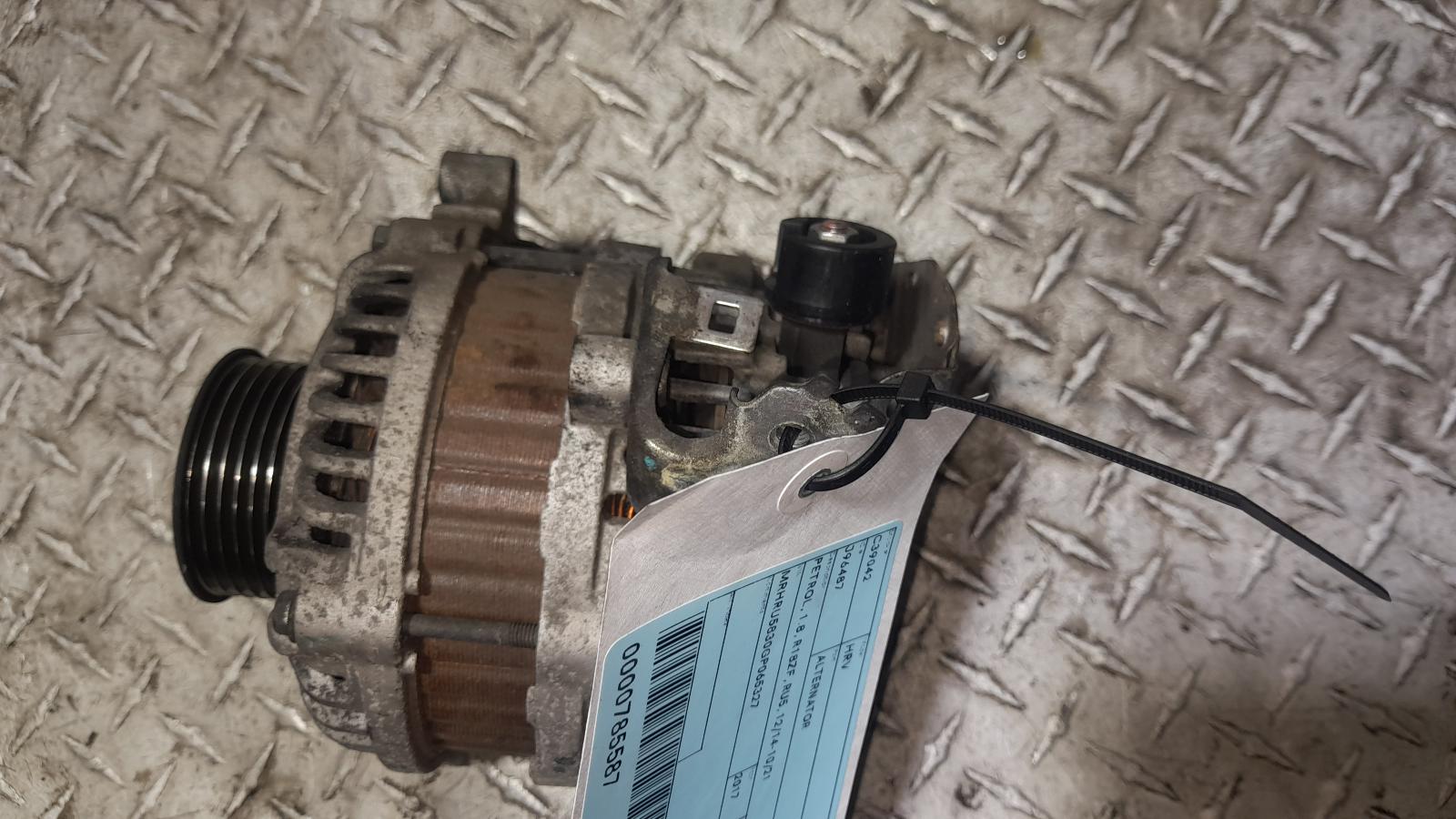 View Auto part Alternator Honda Hrv 2017