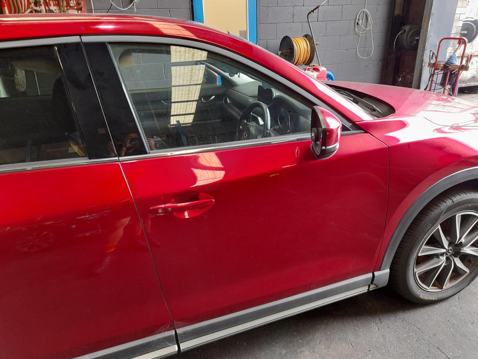 View Auto part Right Front Door Window Mazda Cx5 2017
