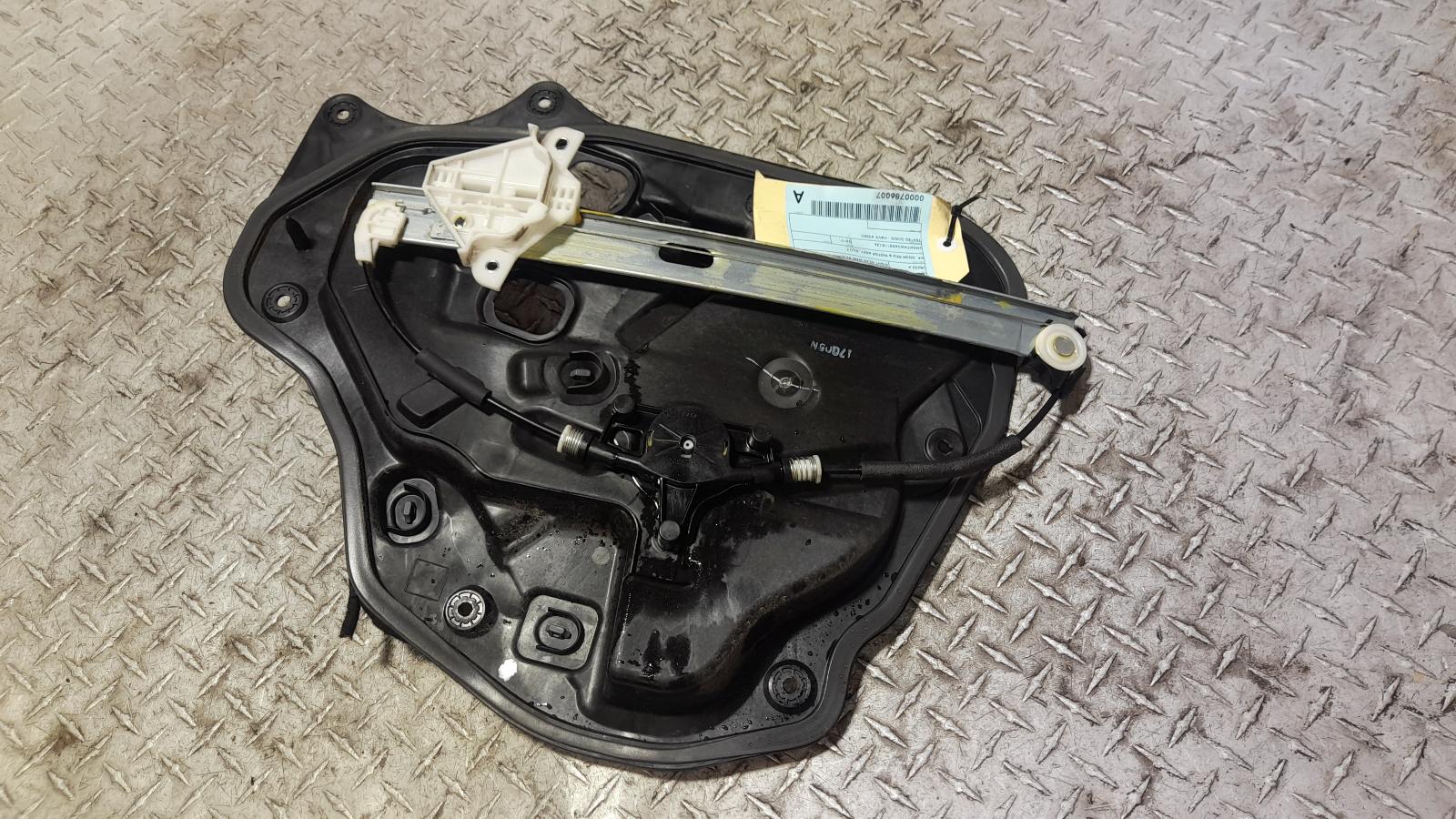 View Auto part Right Rear Wnd Reg/Motor Mazda Cx5 2017