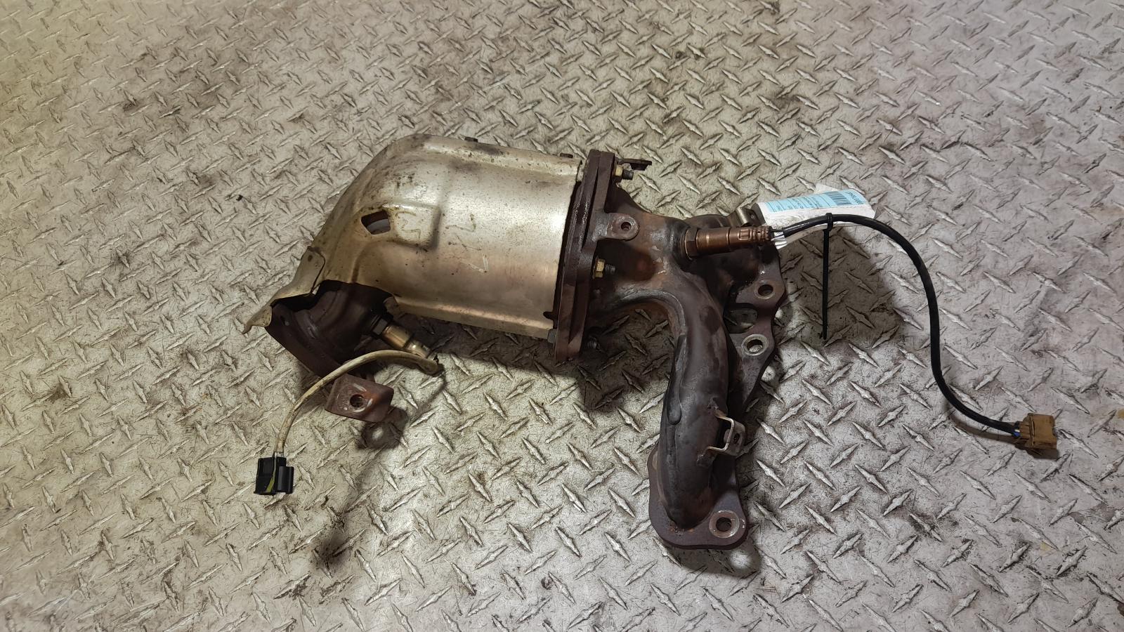 View Auto part Catalytic Converter Nissan Pathfinder 2015