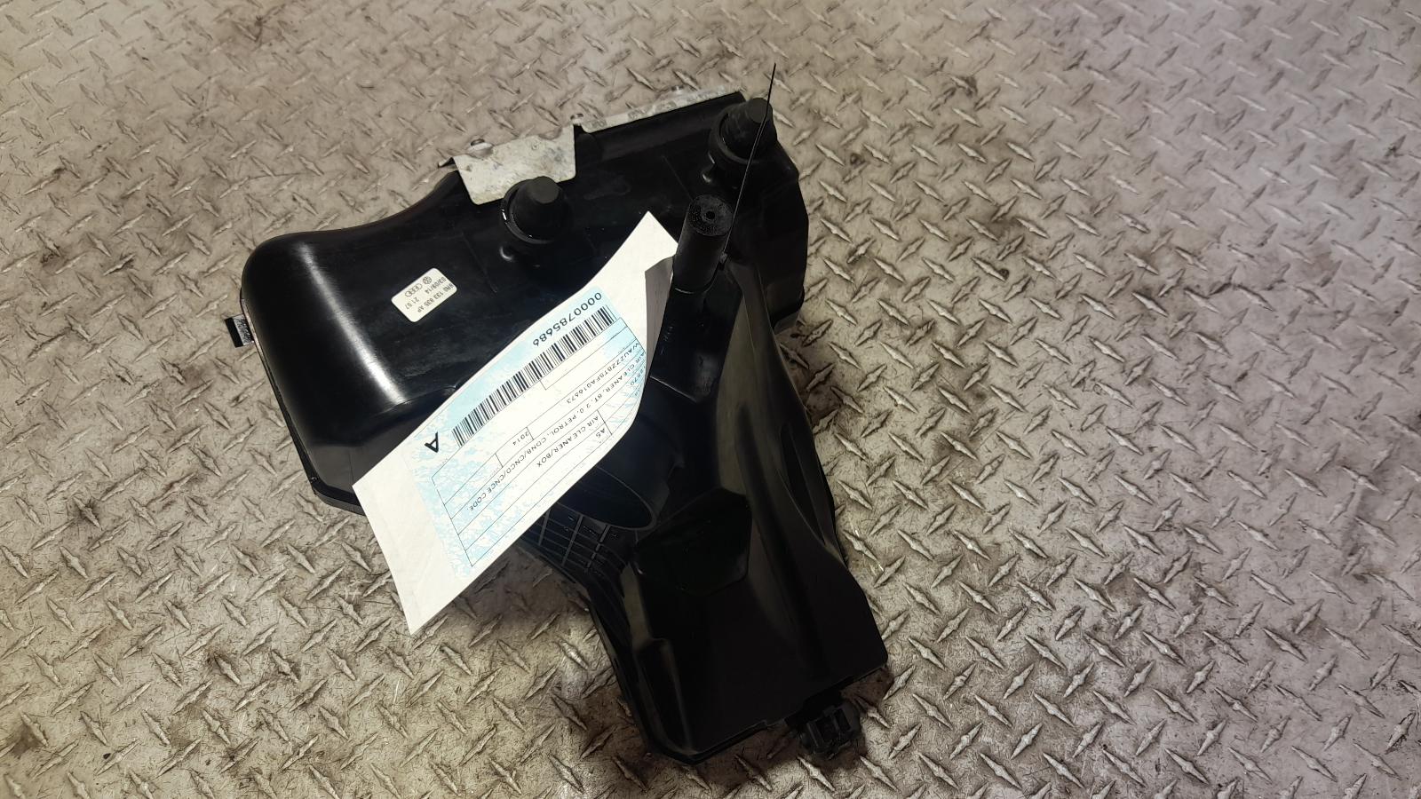 View Auto part Air Cleaner/Box Audi A5 2014