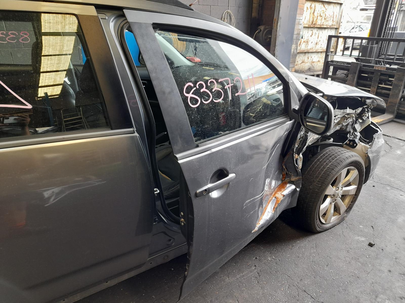 View Auto part Right Front Door Window Mitsubishi Outlander 2012