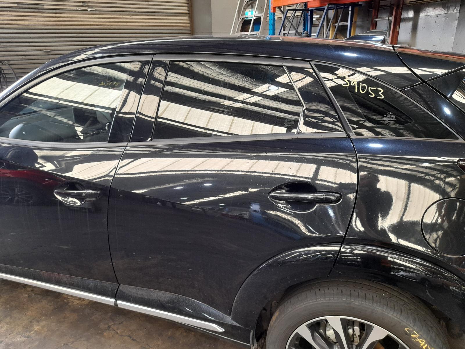 View Auto part Left Rear Door/Sliding Mazda Cx3 2022