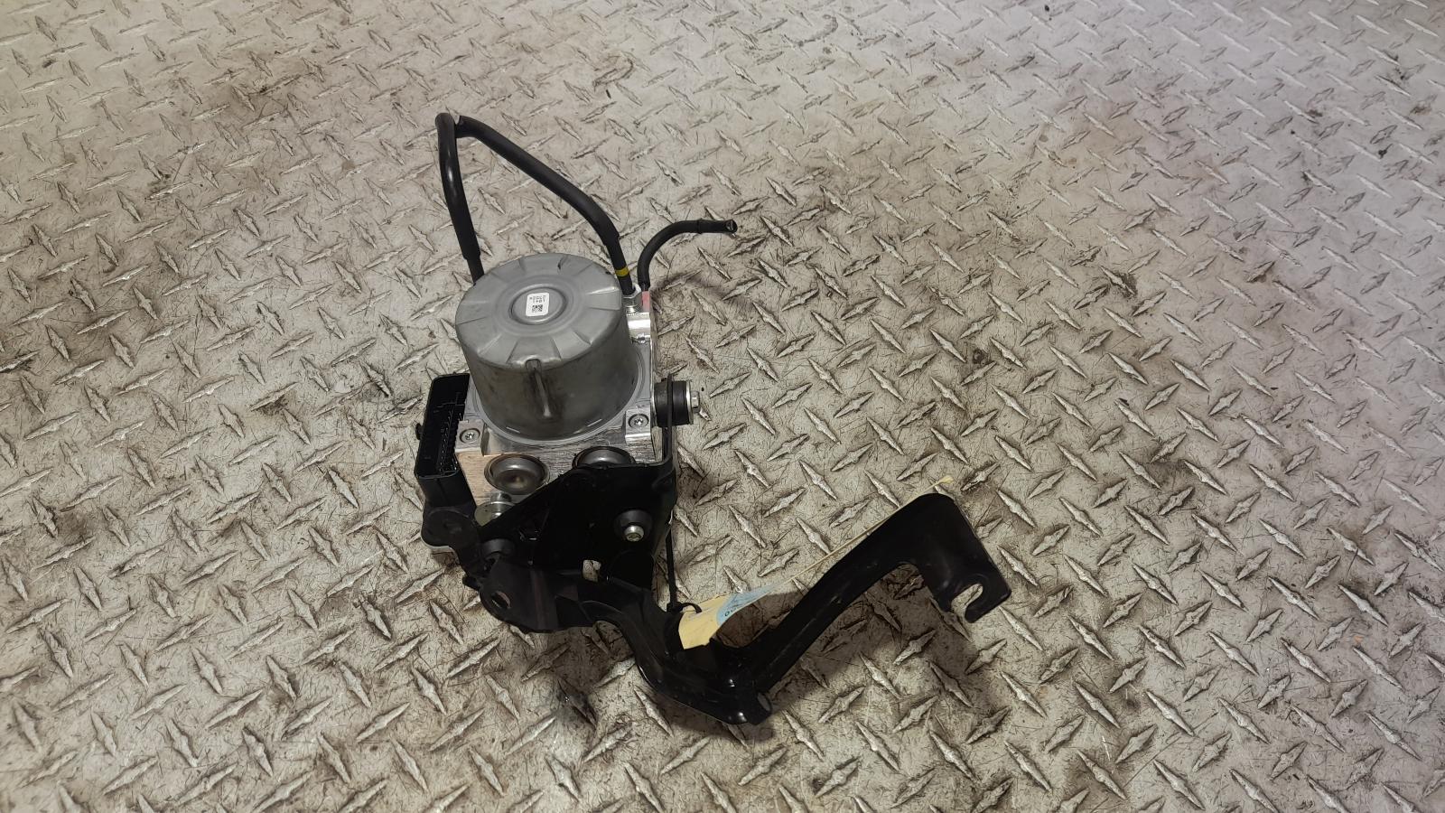 View Auto part Abs Pump/Modulator Mazda 2 2022