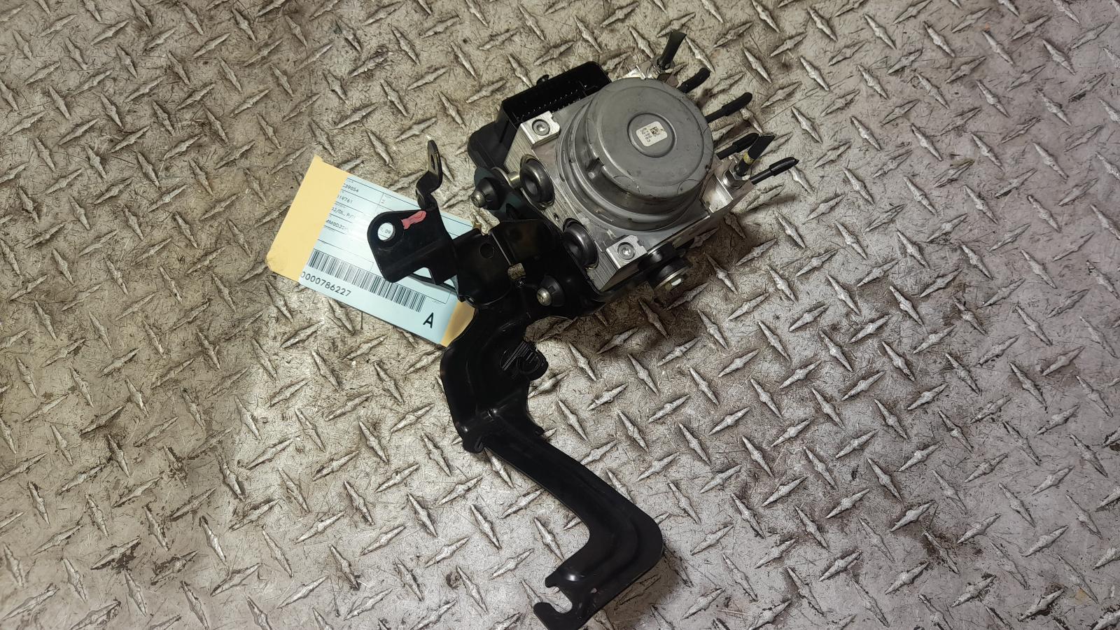 View Auto part Abs Pump/Modulator Mazda 2 2019