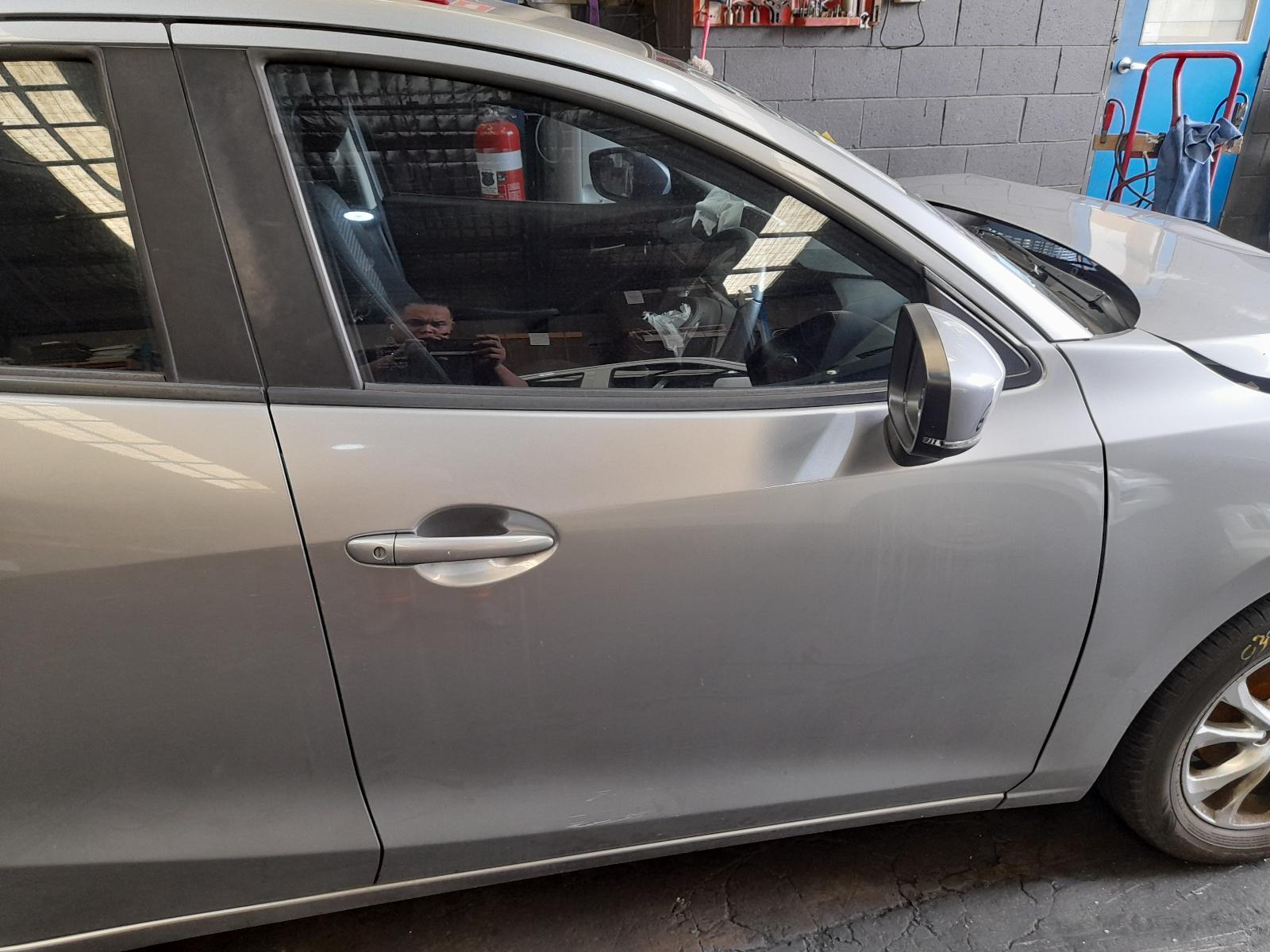 View Auto part Right Front Door Window Mazda 2 2019