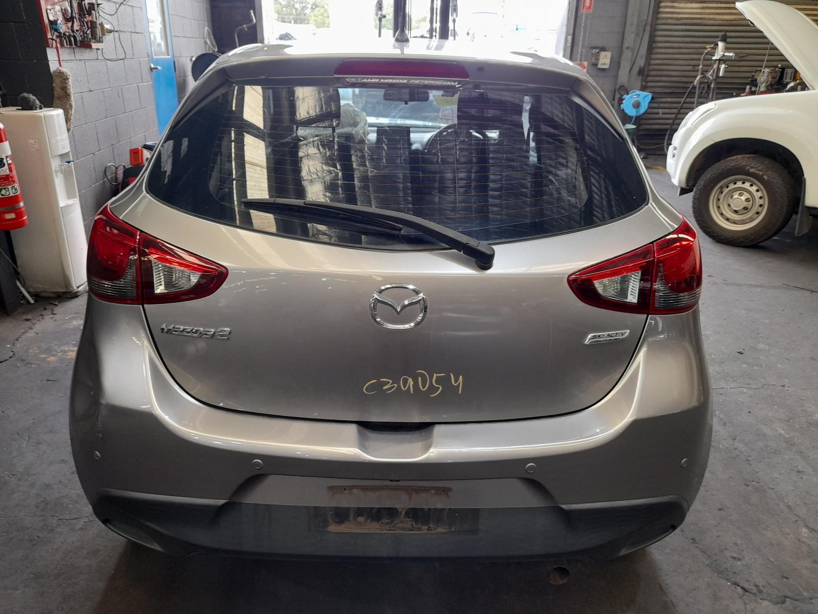View Auto part Rear/Tailgate Glass Mazda 2 2019