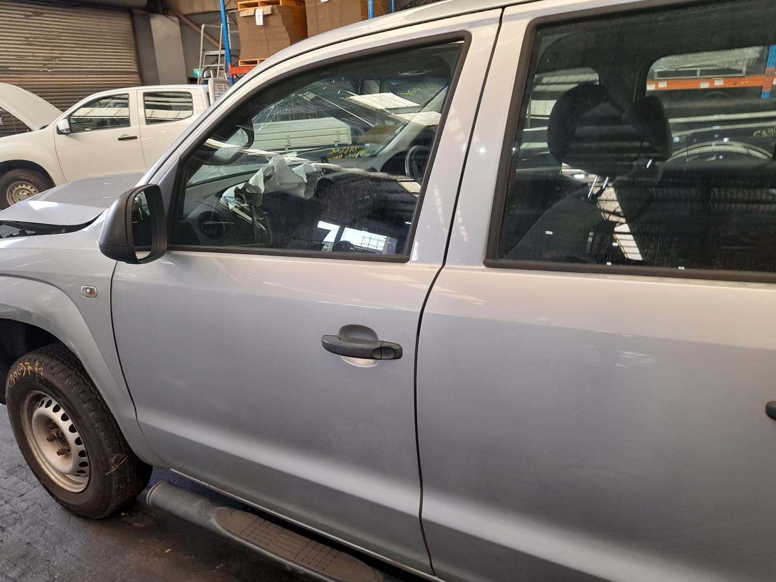 View Auto part Left Front Door Volkswagen Amarok 2015