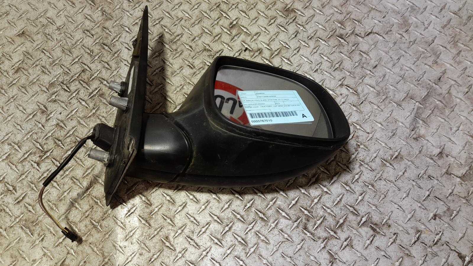View Auto part Right Door Mirror Volkswagen Amarok 2015