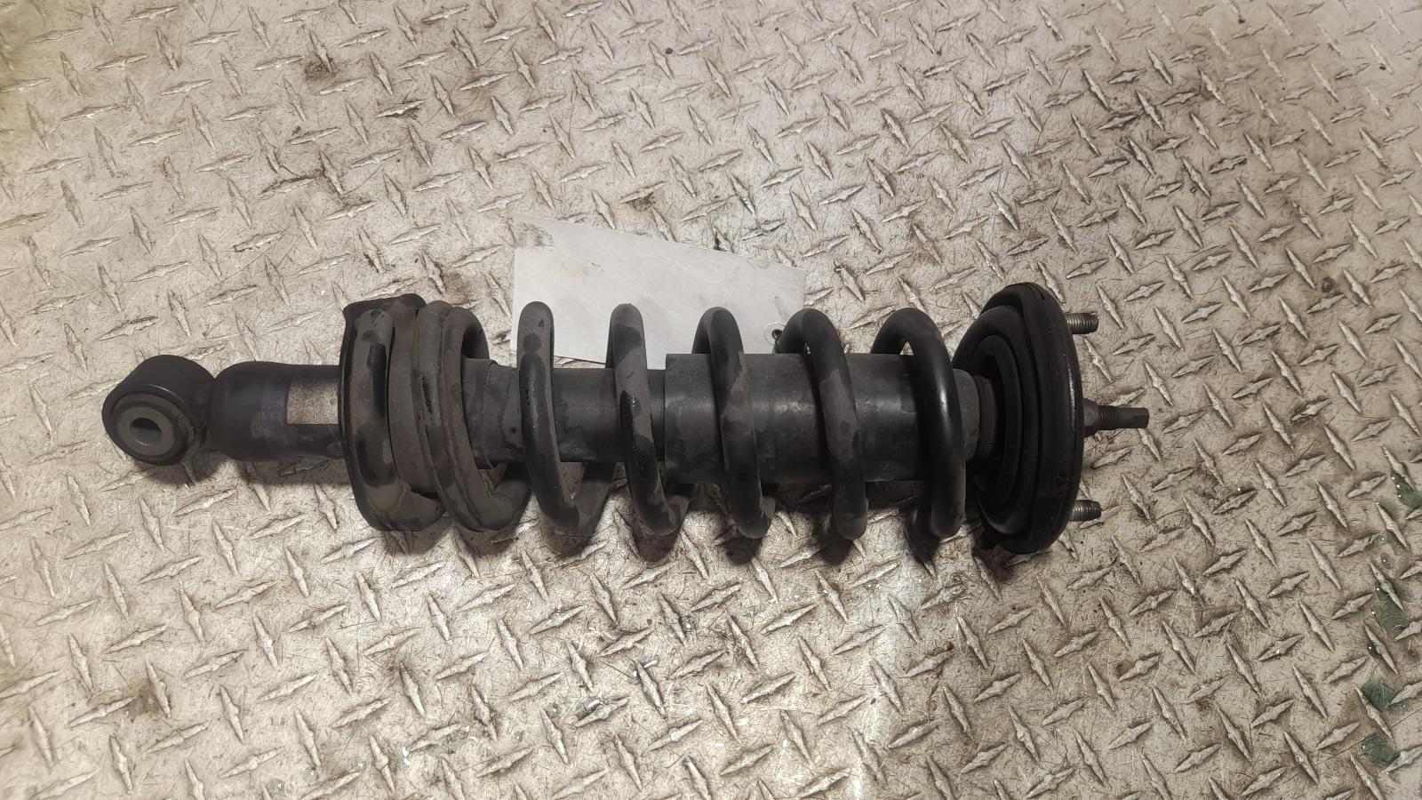 View Auto part Left Front Strut Nissan Navara 2017