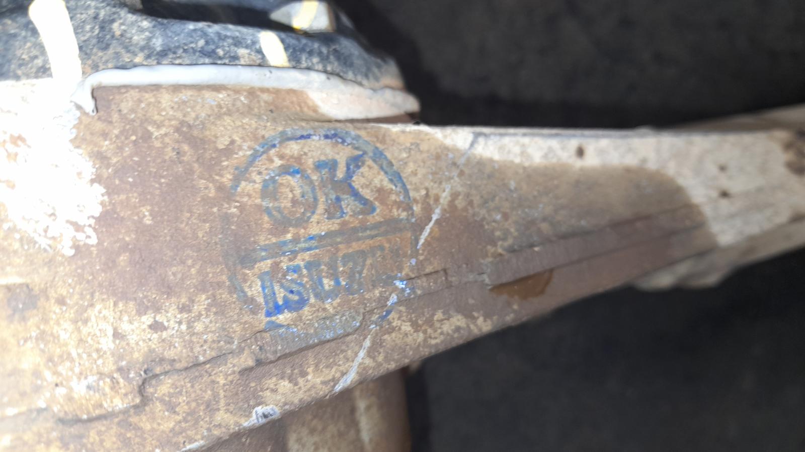 View Auto part Differential Centre Isuzu Dmax 2013