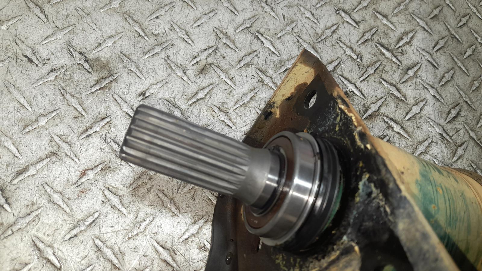 2013 Isuzu Dmax Left Driveshaft View Auto part Left Driveshaft Isuzu Dmax 2013