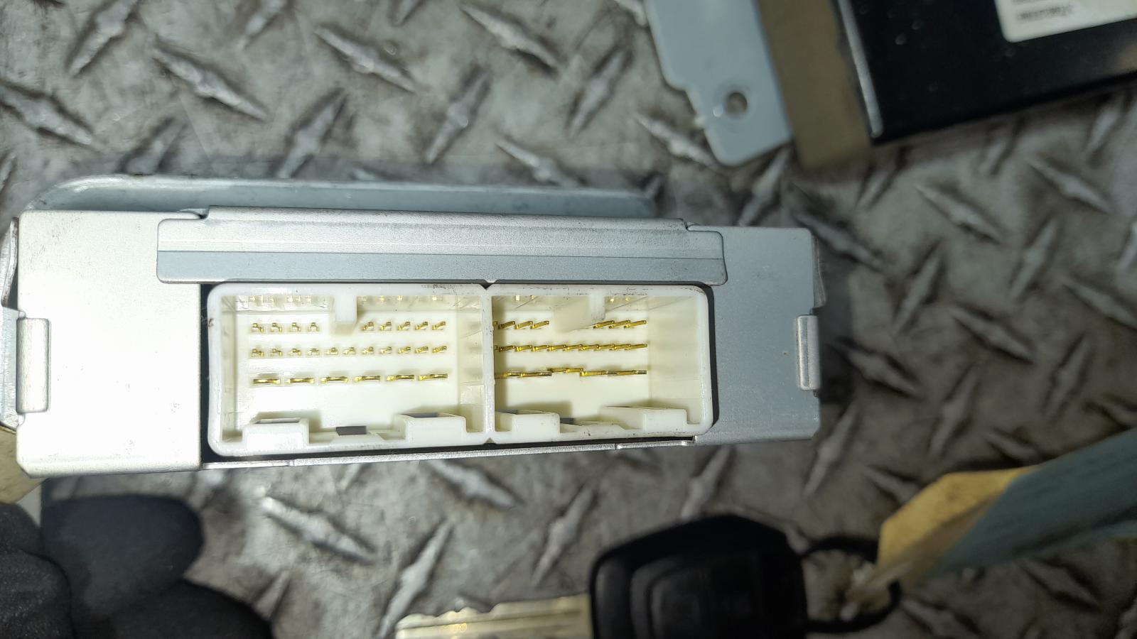 View Auto part Ecu Isuzu Dmax 2013