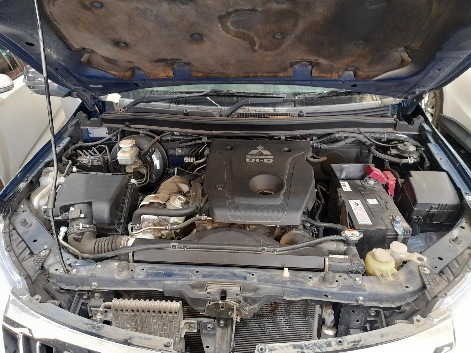 View Auto part Engine Mitsubishi Triton 2015