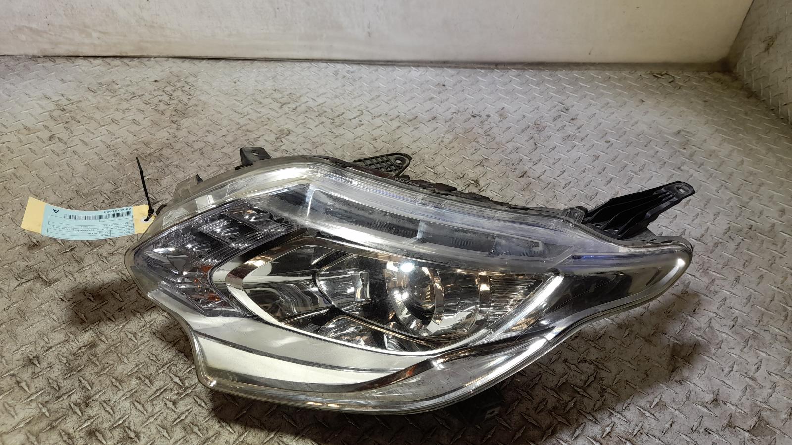 View Auto part Left Headlamp Mitsubishi Triton 2015