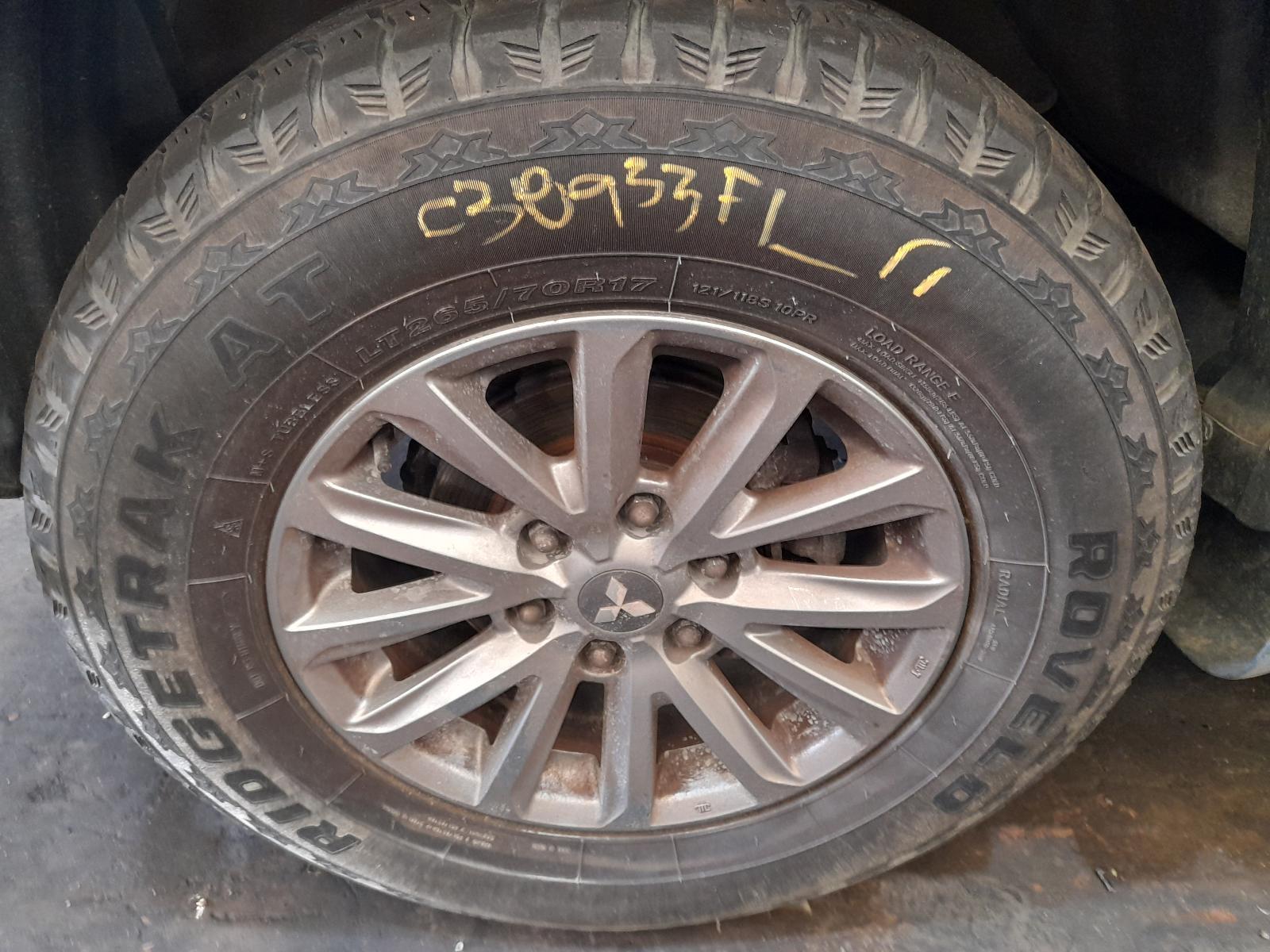 View Auto part Wheel Mag Mitsubishi Triton 2015