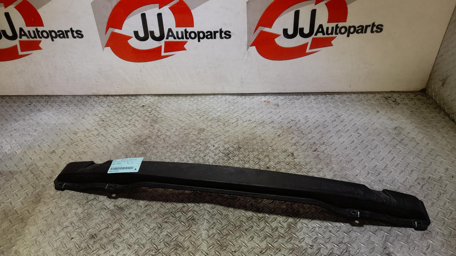 View Auto part R/Bar Bracket/Reinfo Mg Mg3 2022