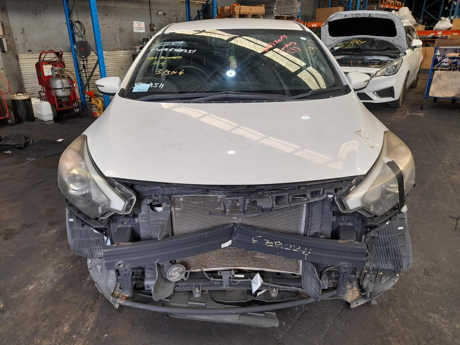 View Auto part Bonnet Kia Cerato 2015