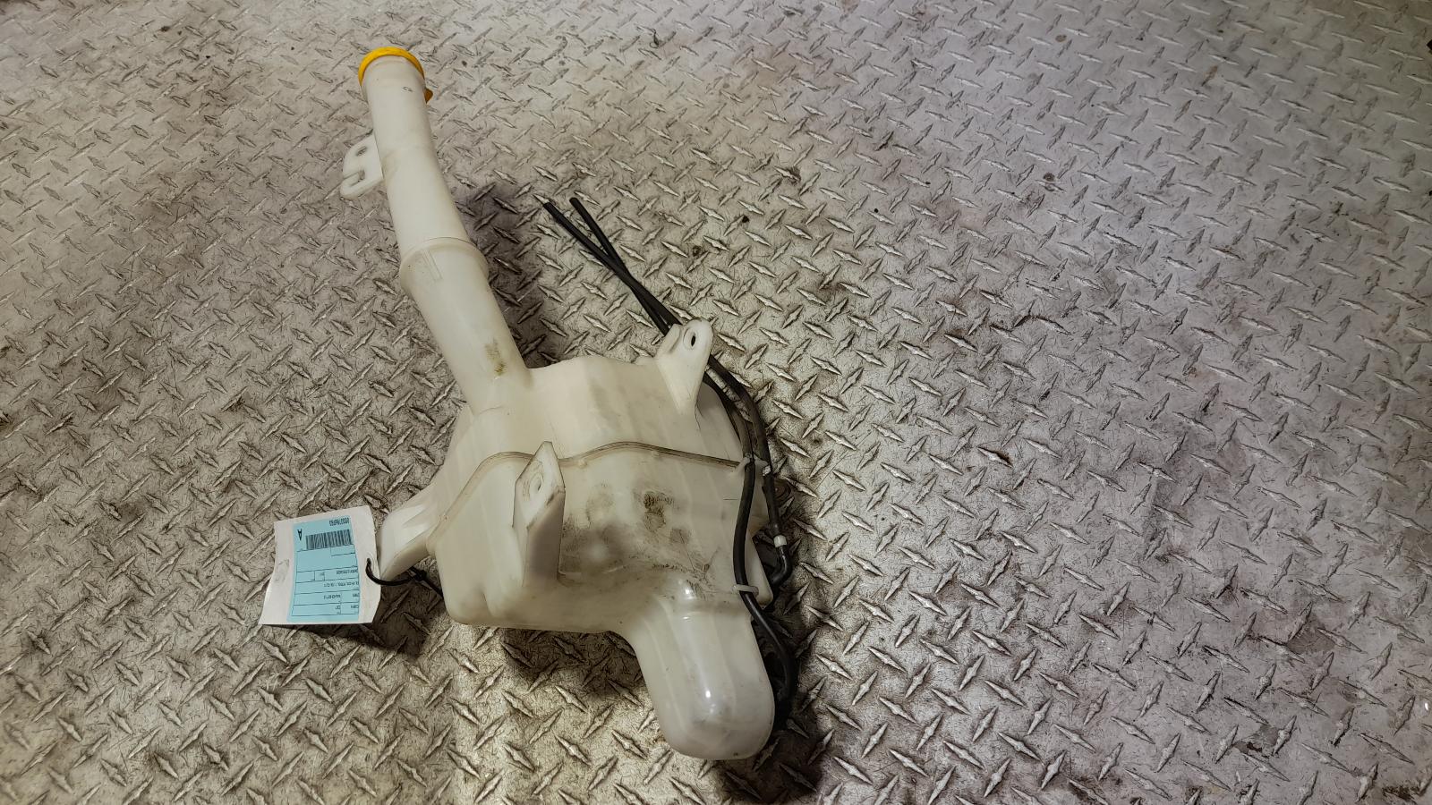 View Auto part Washer Bottle Mazda Cx7 2011