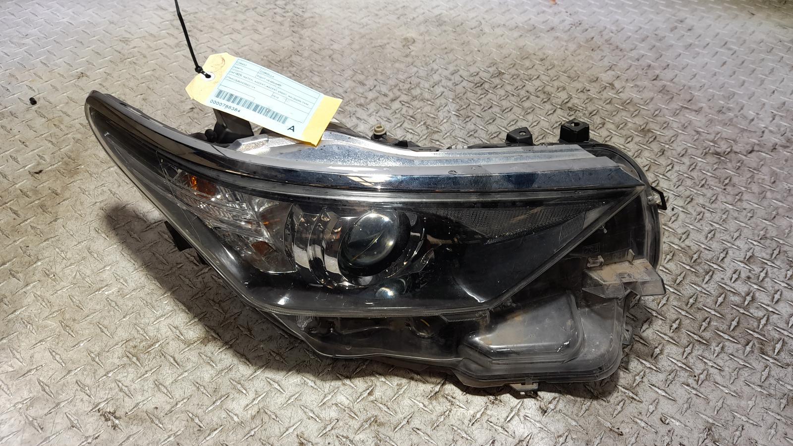 View Auto part Right Headlamp Toyota Corolla 2015