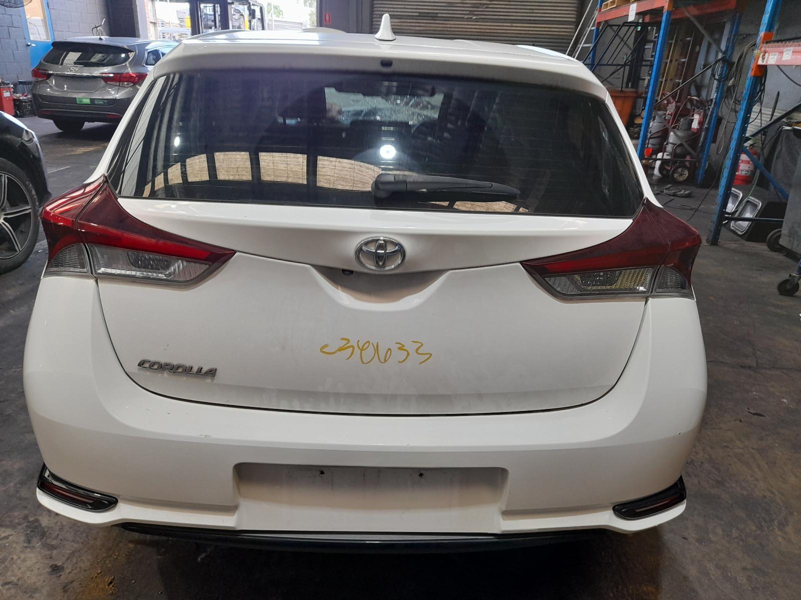 View Auto part Bootlid/Tailgate Toyota Corolla 2015