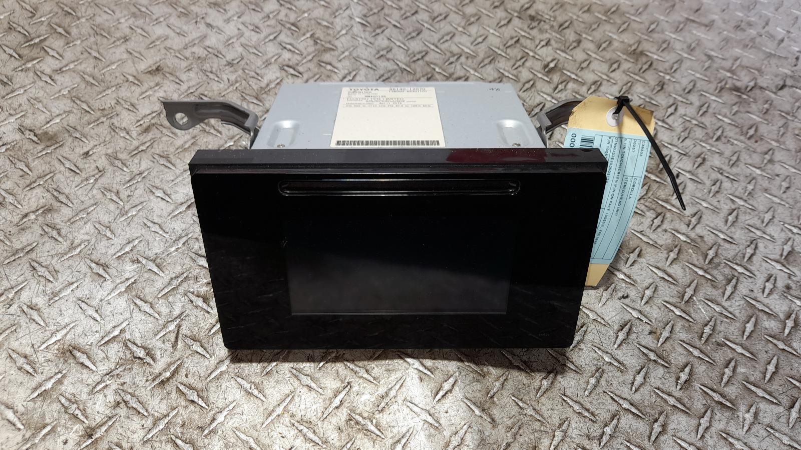 View Auto part Radio/Cd/Dvd/Sat/Tv Toyota Corolla 2015
