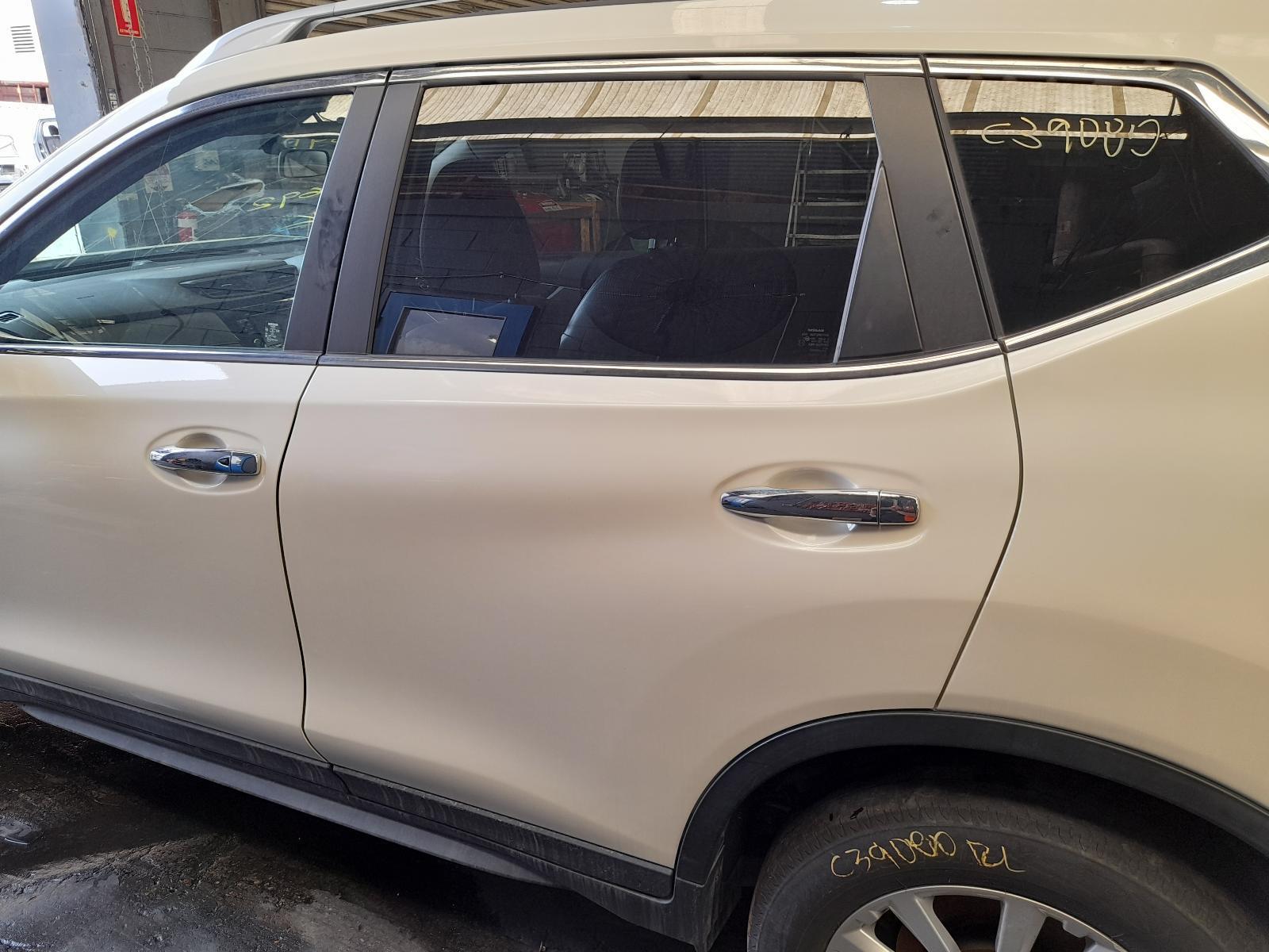 View Auto part Left Rear Door/Sliding Nissan Xtrail 2018