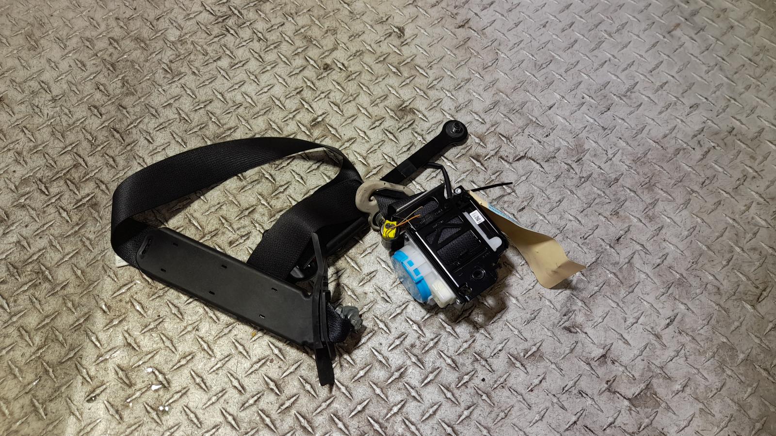 View Auto part Seatbelt/Stalk Nissan Xtrail 2018