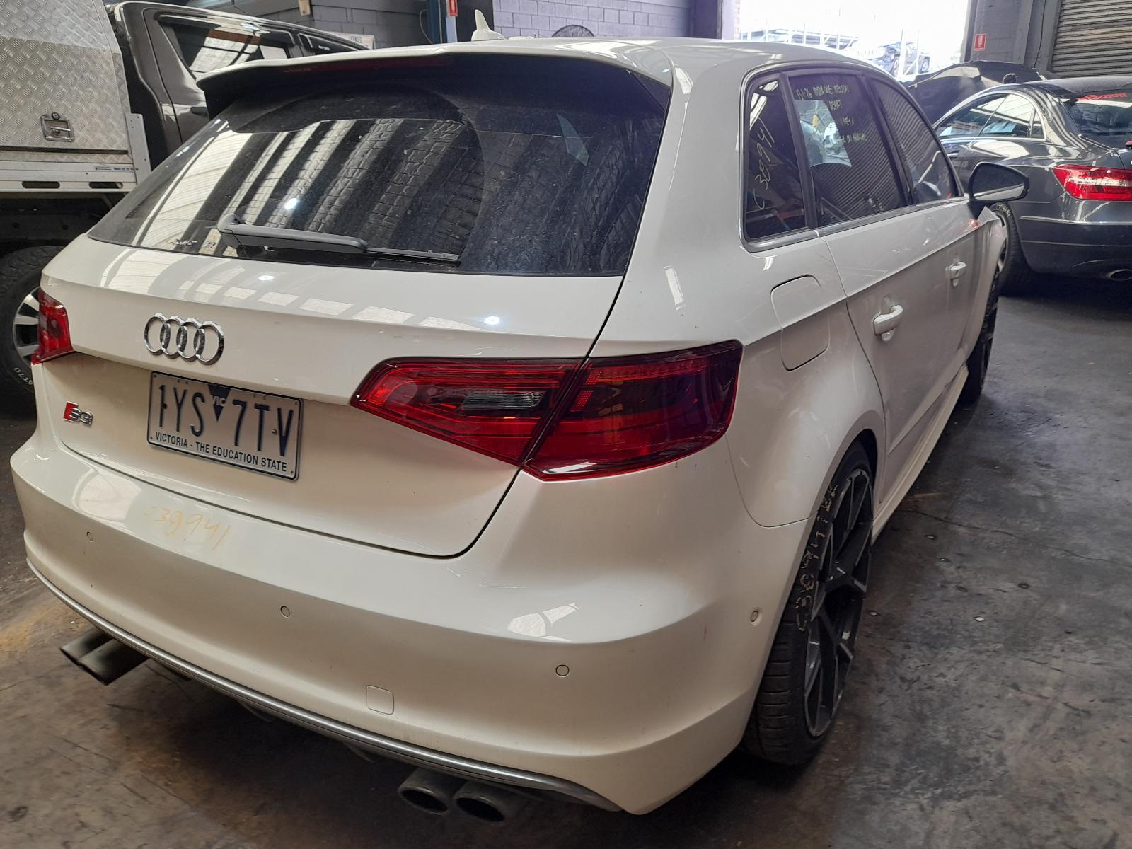 View Auto part Trans/Gearbox Audi A3 2014