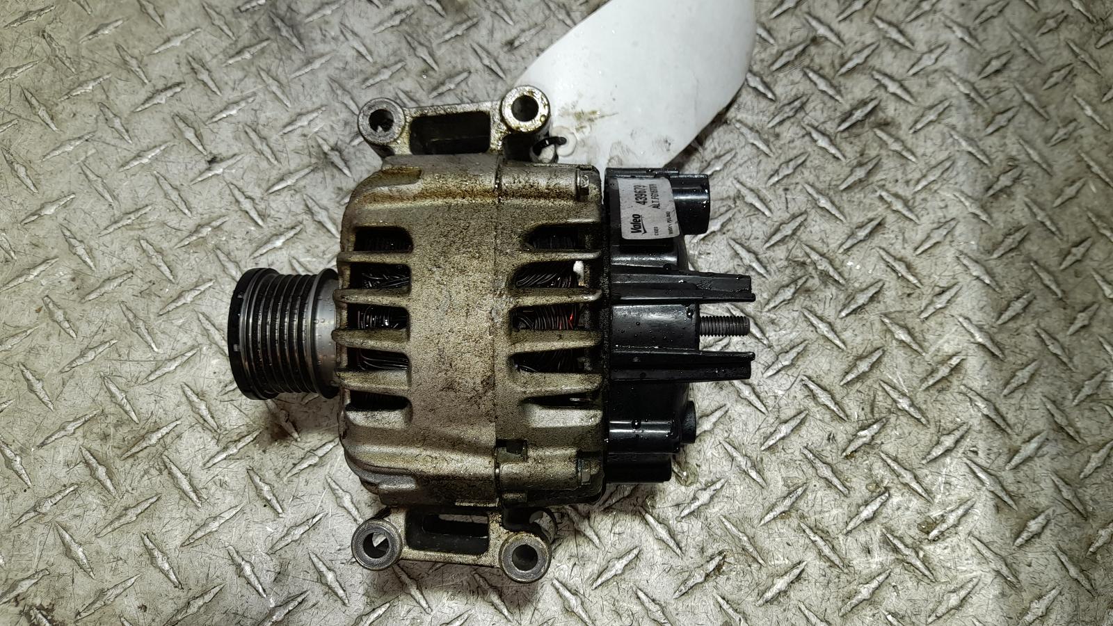 View Auto part Alternator Mercedes E Class 2011