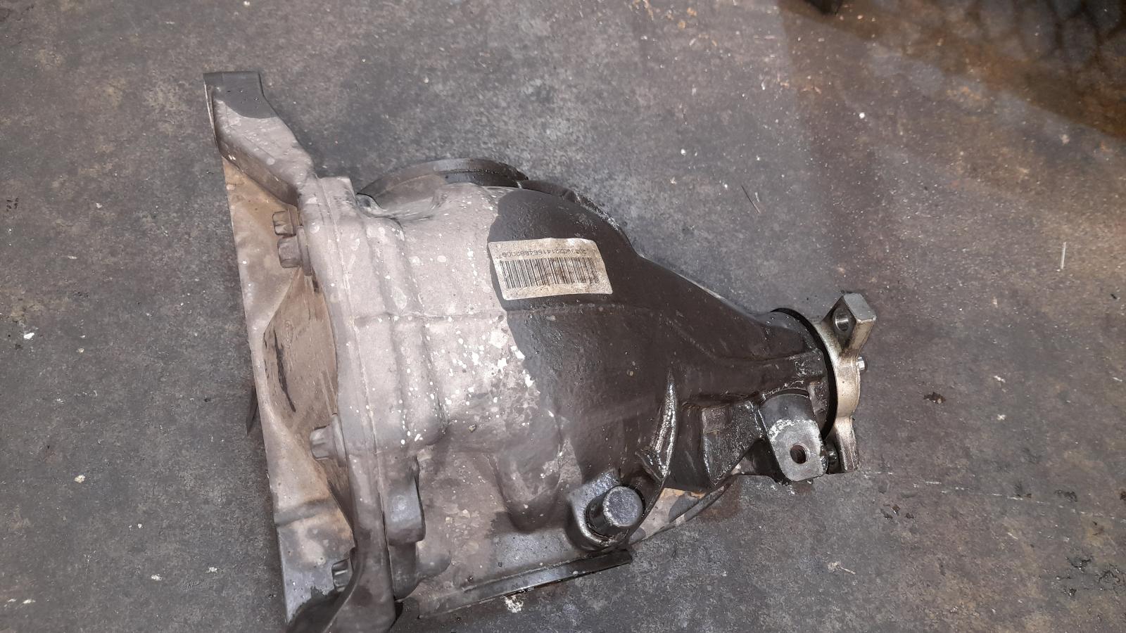 View Auto part Differential Centre Mercedes E Class 2011