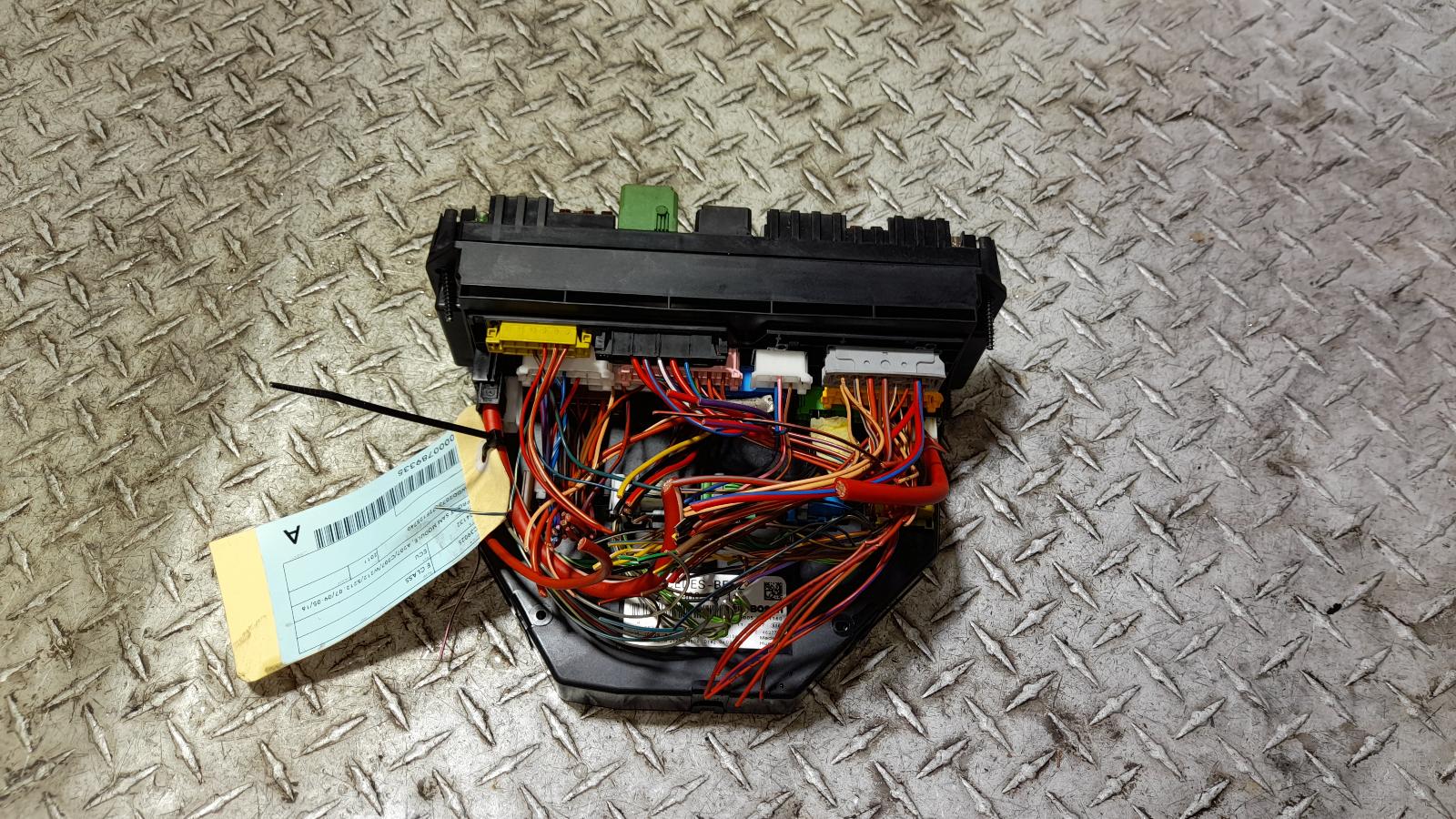 View Auto part Ecu Mercedes E Class 2011